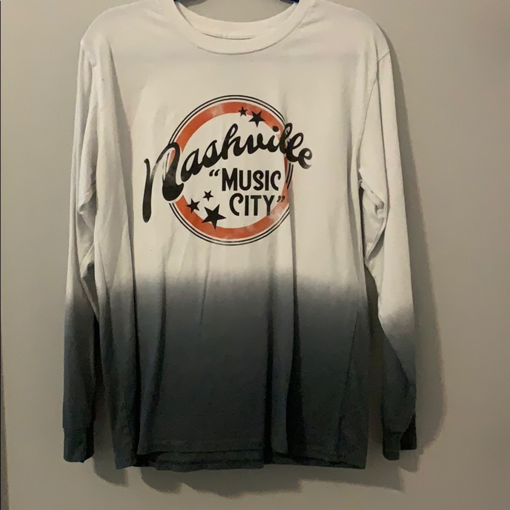 Black and white Nashville t shirt